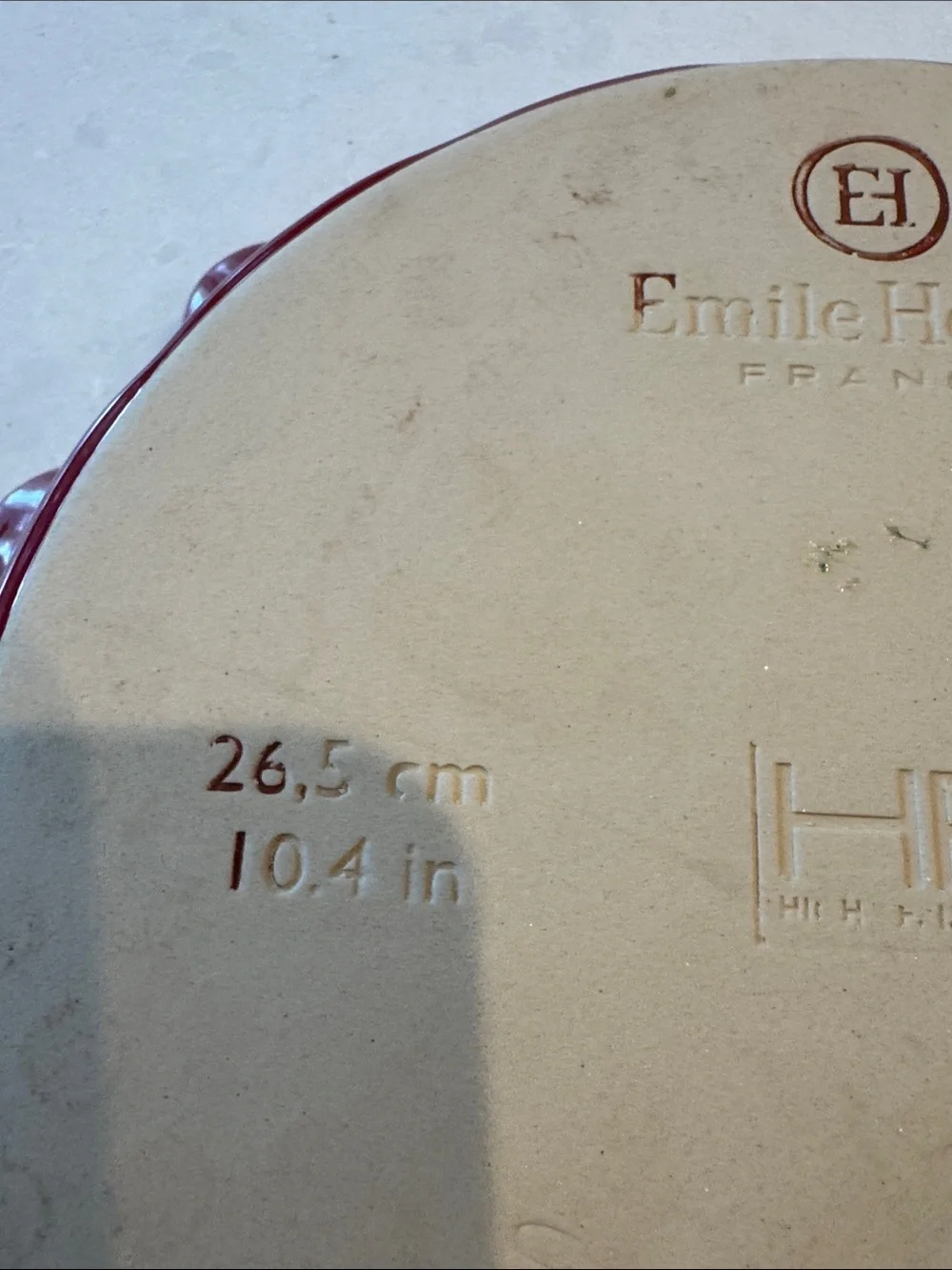 Ruffled Ceramic Pie Plate in Red - Home Kitchen Bakeware